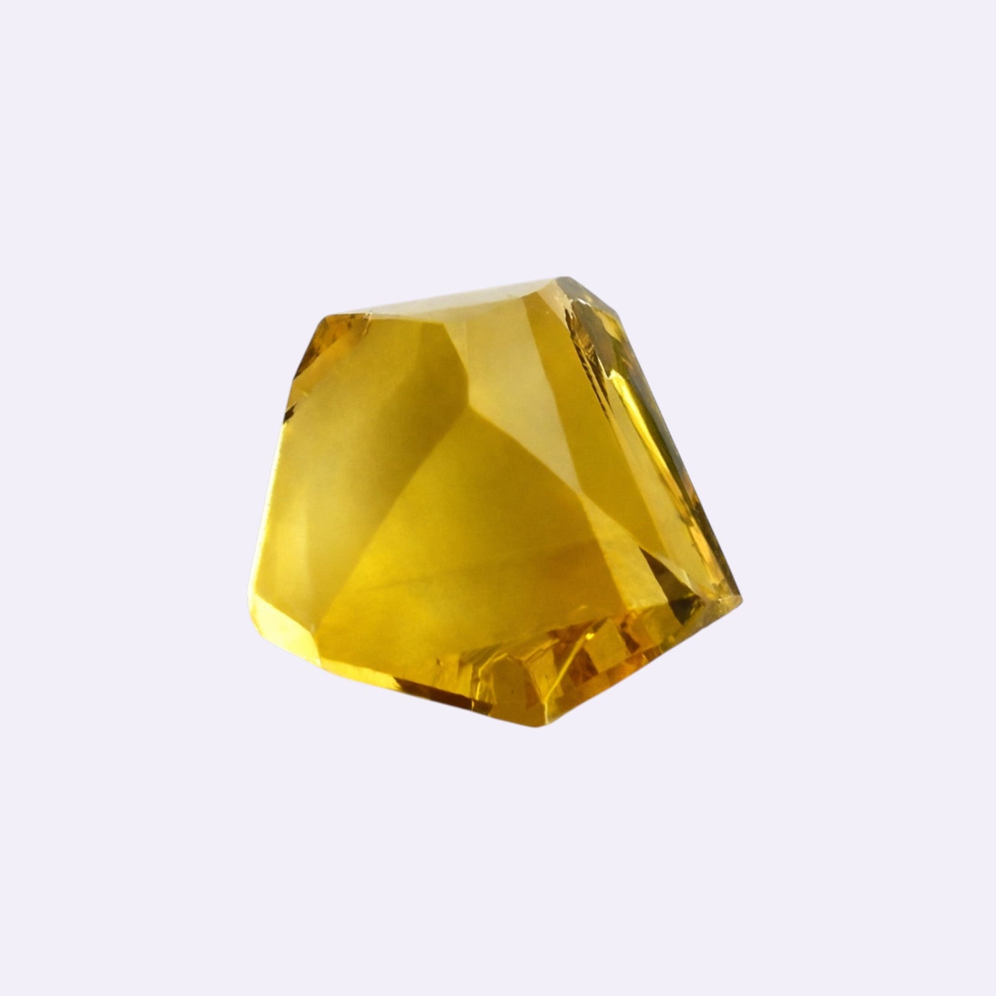 Natürlicher Goldberyll – 1,39 ct | Polygonschliff asymmetrisch facettiert | Gelb