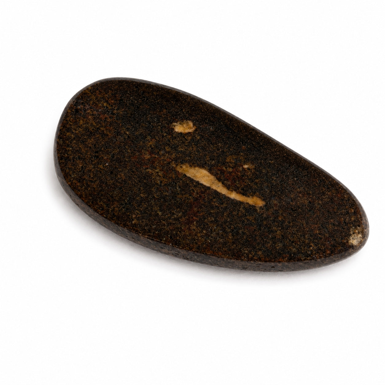 Natürlicher Boulder-Opal – 19,35 ct | Fantasieform | Dunkelbraun mit cremeweißer Zeichnung und blau-grünem Farbspiel