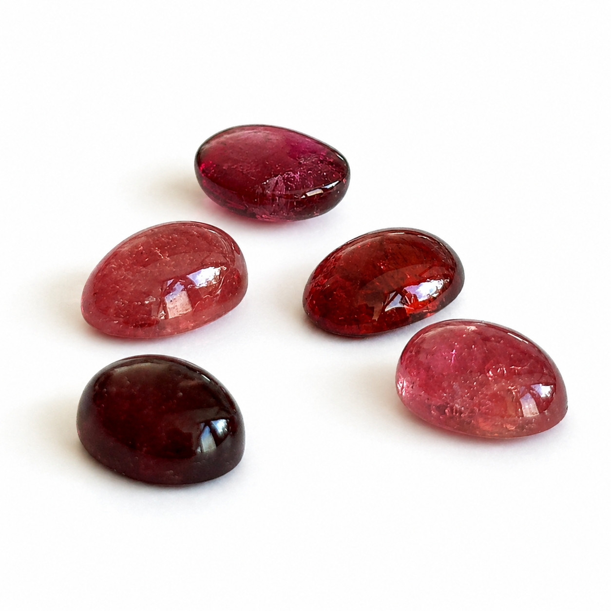 Natürlicher Turmalin - ca. 1,50 ct | Oval Cabochon | Rosa