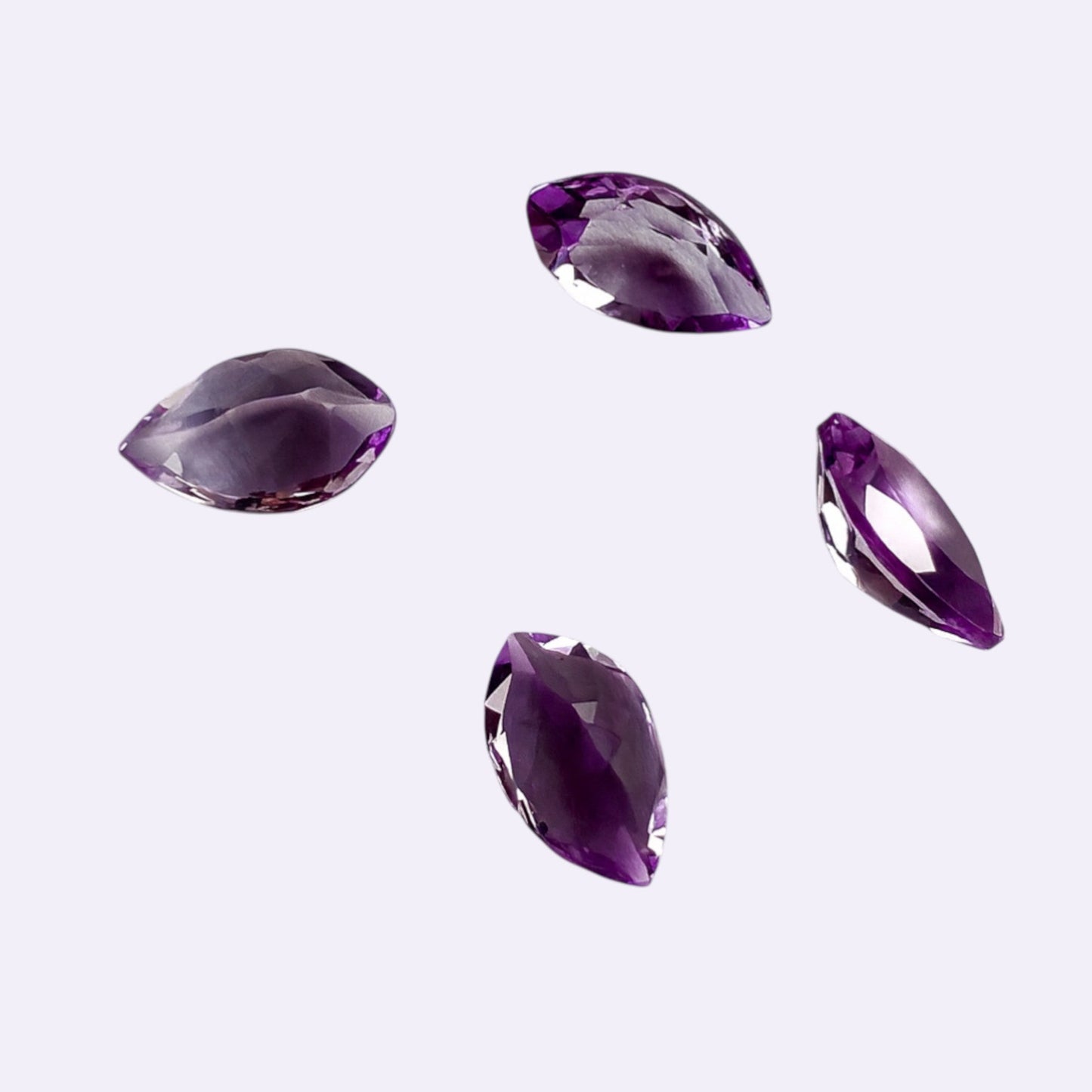 Natürlicher Amethyst - 10,3 x 6,3 mm | Marquise Cut | Violett