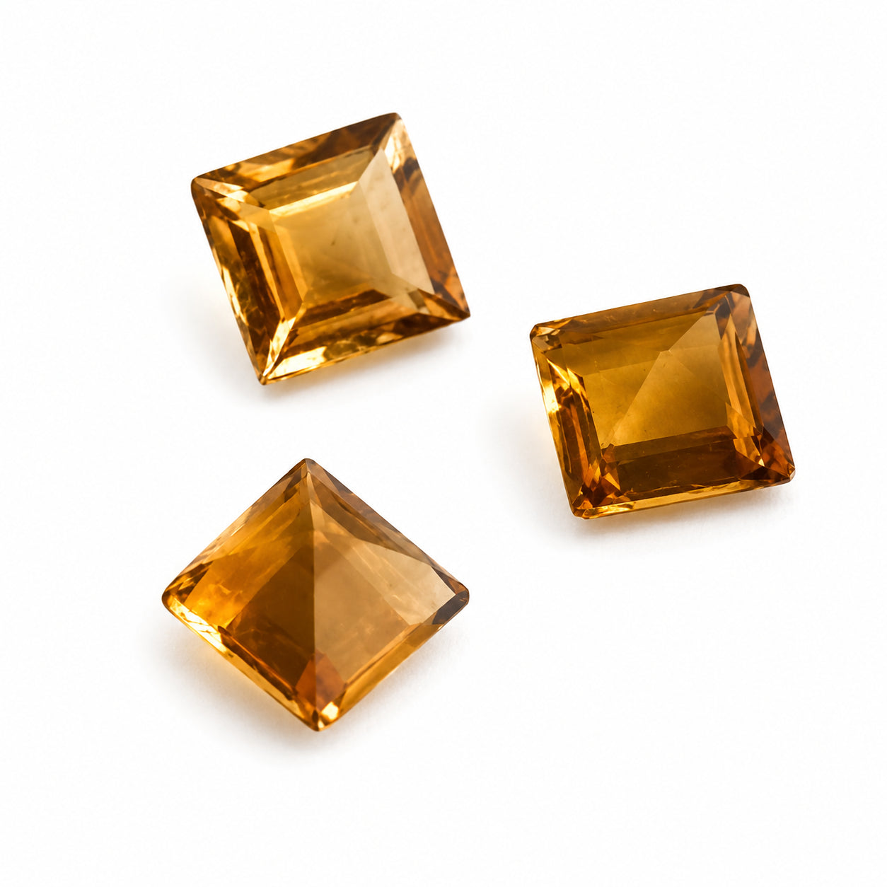 Natürlicher Citrin – ca. 0,20 ct | Princess Cut | Orange-Gelb