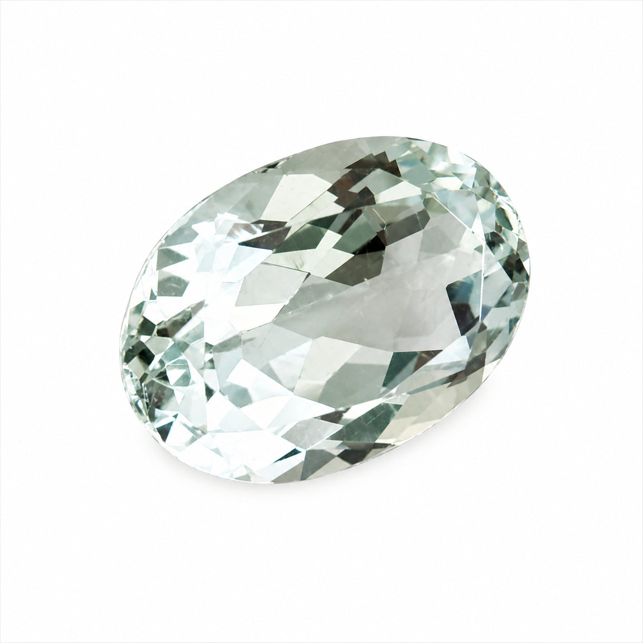 Natürlicher Aquamarin - 5,65 ct | Ovalschliff | Hellblau