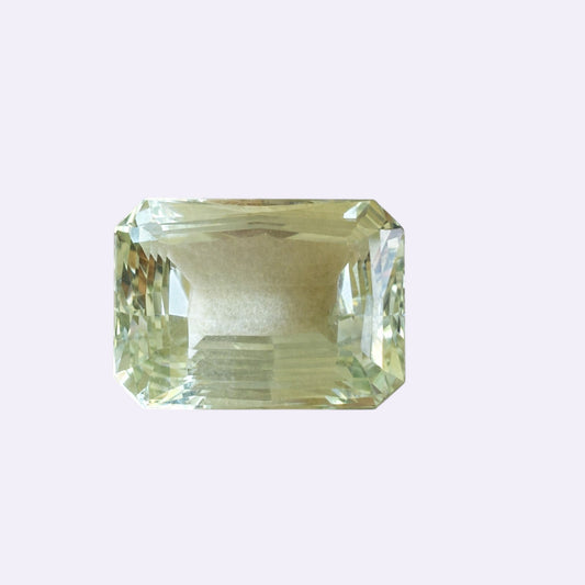 Natürlicher Beryll - 29,36 ct | Emerald Cut | Hellgrün