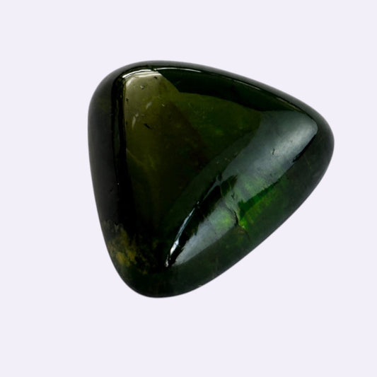 Natürlicher Verdelith – 19,90 ct | Oval Cabochon Cut | Tief Gelblich-Grün