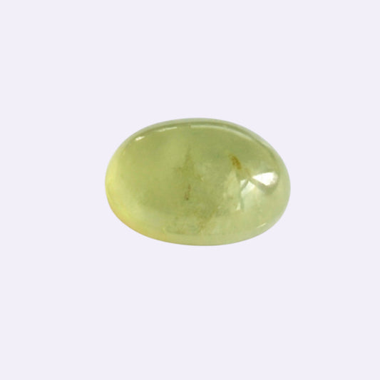 Natürlicher Prehnit – 4,61 ct | Oval Cabochon | Hellgrün | auf Perlmutt