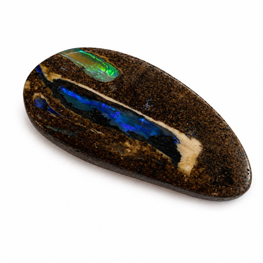 Natürlicher Boulder-Opal – 19,35 ct | Fantasieform | Dunkelbraun mit cremeweißer Zeichnung und blau-grünem Farbspiel