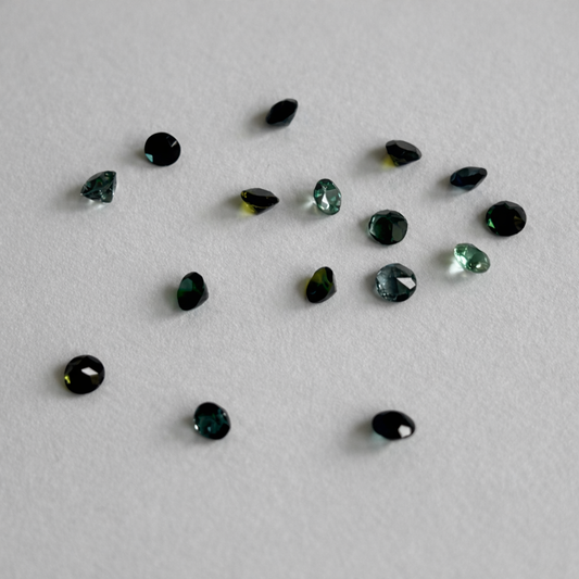 Natürlicher Turmalin – 3,5-4 mm | Rund | Verschiedene Farben (Dieser Artikel wird einzeln verkauft)