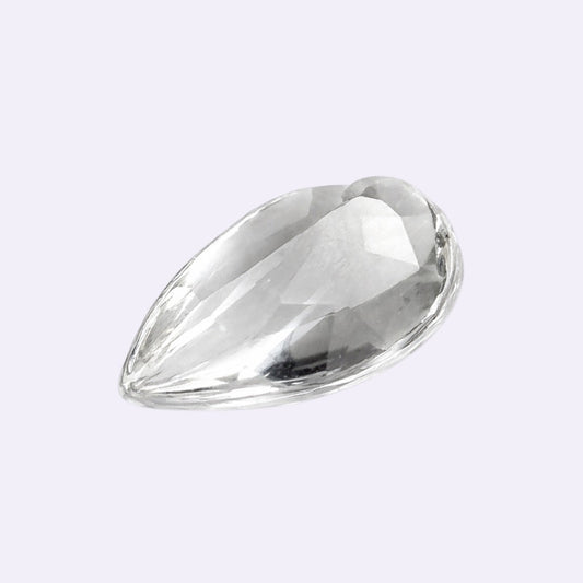 Natürlicher Topas – ca. 2,66 ct | Tropfen spitz Buff-Top | Farblos