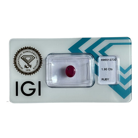 Natürlicher tief purpur-rosa roter Rubin, Oval Cabochon, 1,90 ct, zertifizierter Edelstein für hochwertigen Schmuck