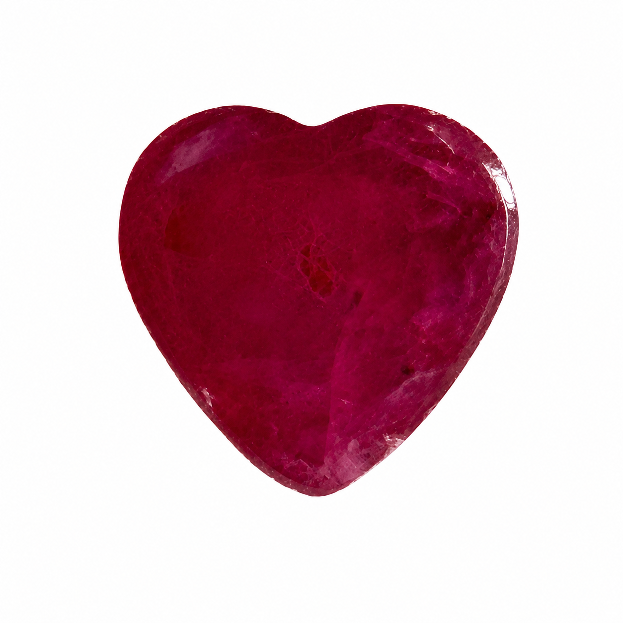 Detailaufnahme eines natürlichen tief purpur-rosa roten Rubin, Heart Cabochon, 1,52 ct, zertifizierter Edelstein für hochwertigen Schmuck