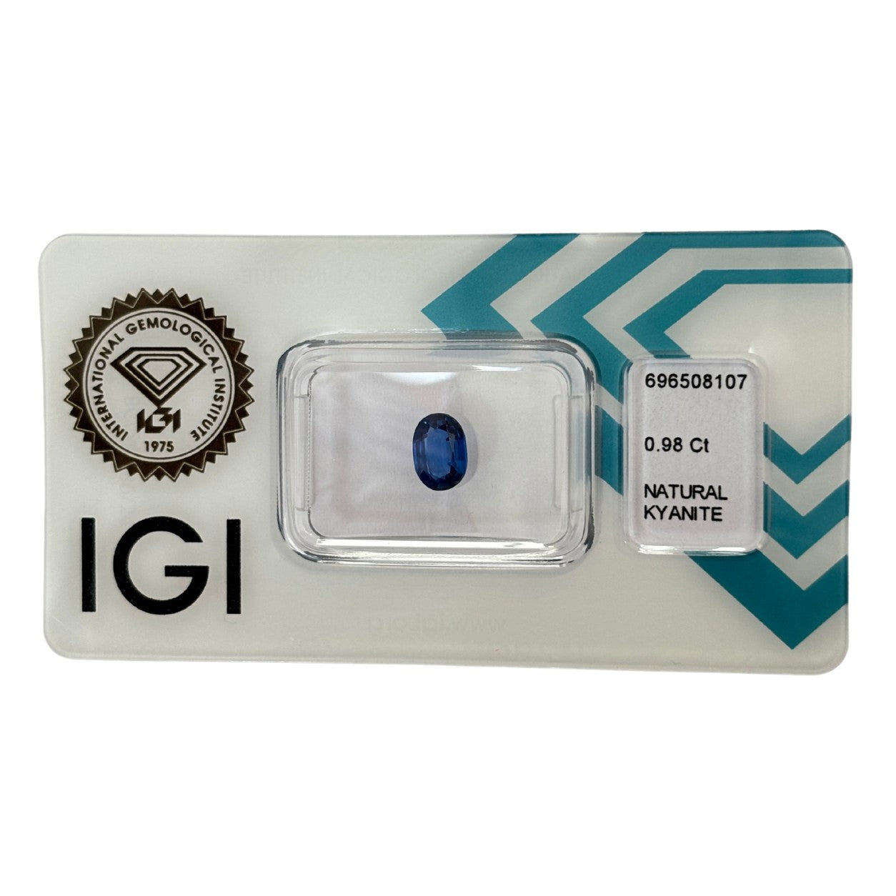 Natürlicher tiefblauer Kyanit, oval Mixed Cut, 0,98 ct, zertifizierter Edelstein für hochwertigen Schmuck.