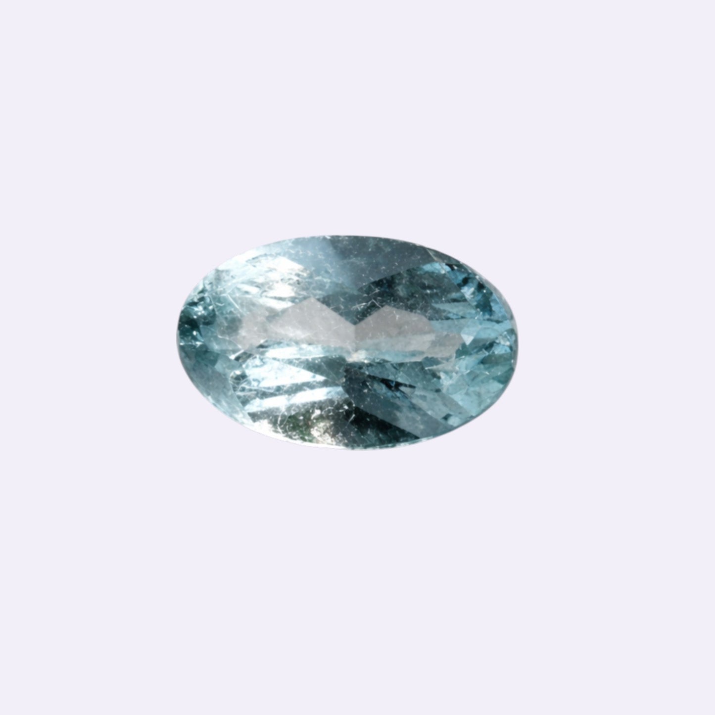 Natürlicher Aquamarin – 0,21 ct | Oval | Hellblau