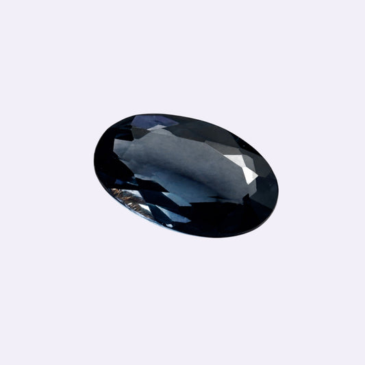 Natürlicher Spinell – 0,96 ct | Oval | Grau-Blau