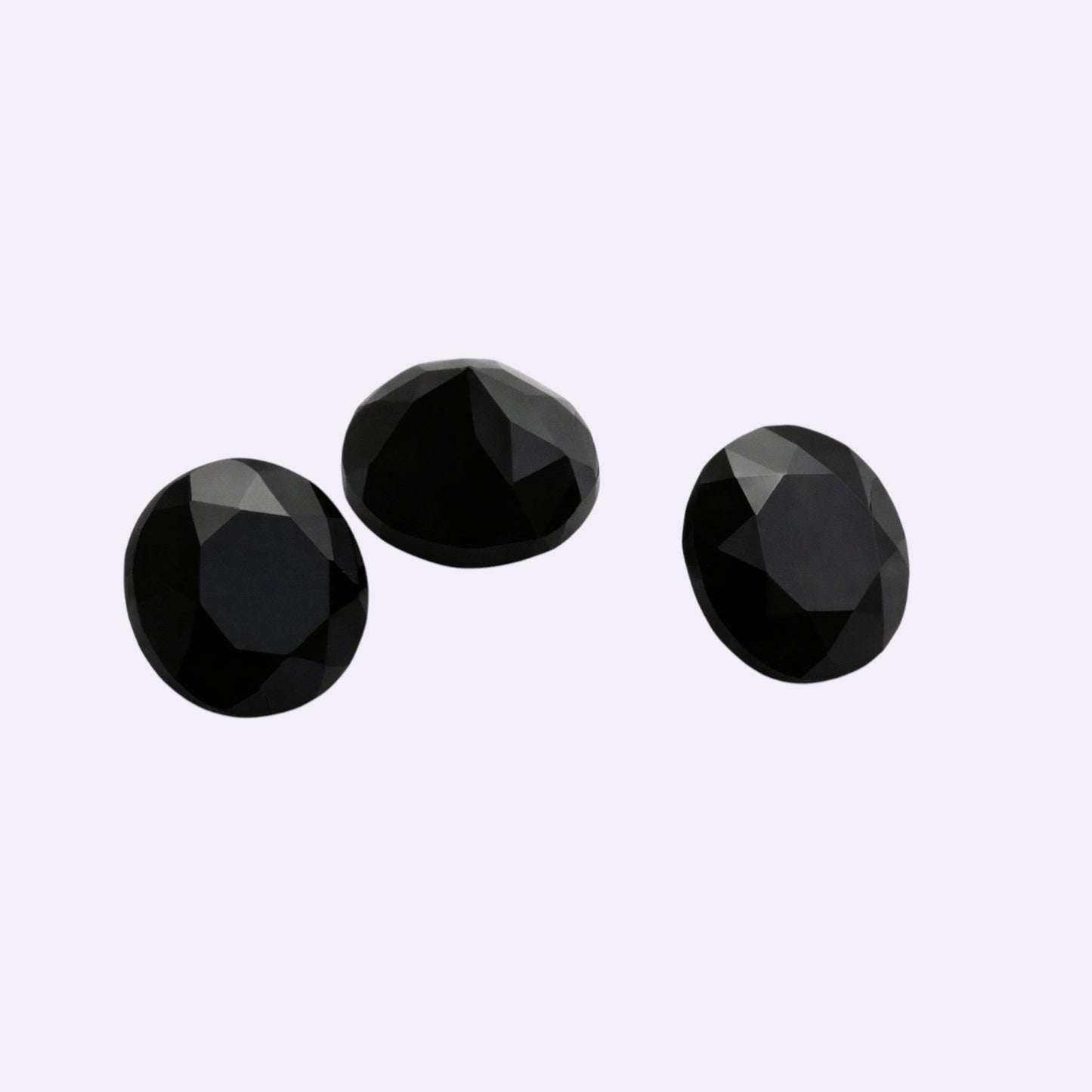 Natürlicher Spinell – ca. 1,17 ct | Rund | Schwarz