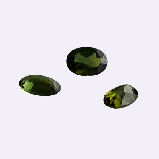 Natürlicher Turmalin – 0,82 ct | Oval | Grün