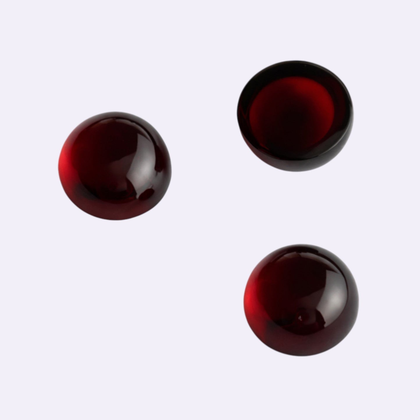 Natürlicher Granat – 0,36 ct | Round Cabochon | Dunkelrot