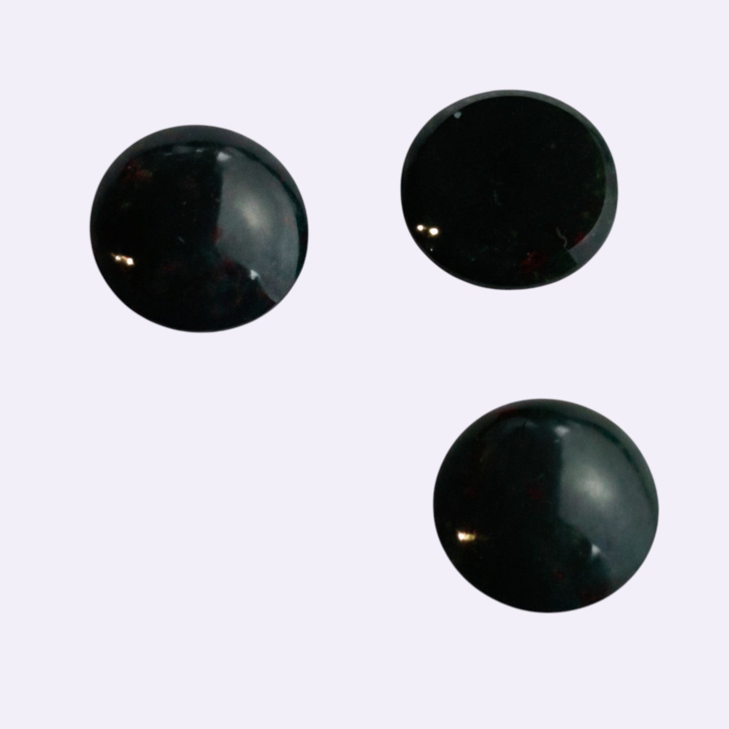 Natürlicher Heliotrop – ca. 0,97 ct | Round Cabochon | Dunkelgrün