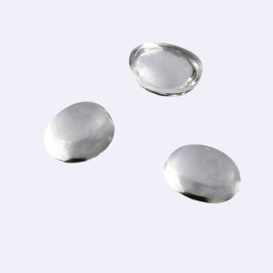Natürlicher Mondstein – ca. 0,15 ct | Oval Cabochon | Farblos transparent