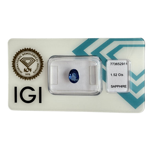 Natürlicher tiefblauer Saphir, Oval Mixed Cut, 1,52 ct, zertifizierter Edelstein für hochwertigen Schmuck.