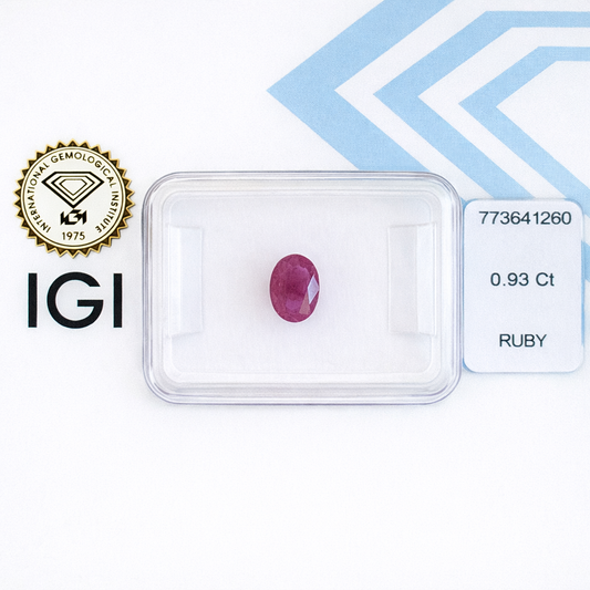 Natürlicher Rubin – 0,93 ct | Oval Mixed Cut | Tief Rosa-Rot