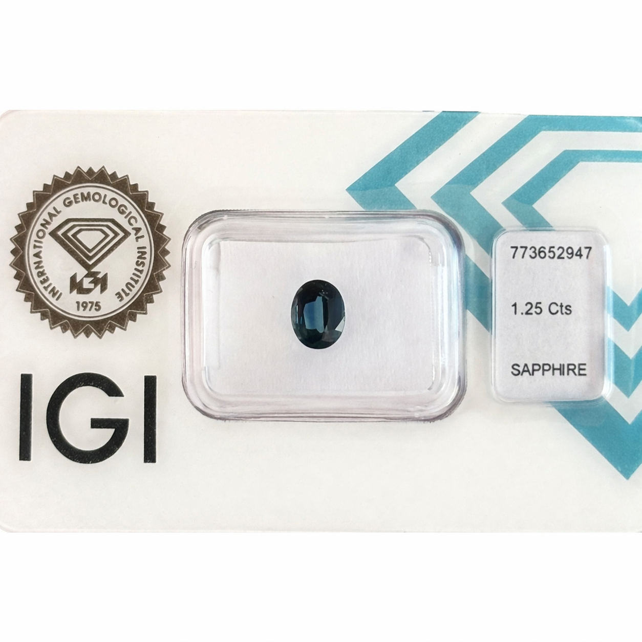 Natürlicher Saphir – 1,25 ct | Oval Mixed Cut | Tiefblau