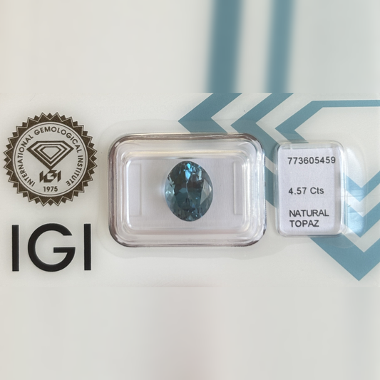 Natürlicher Topas - 4,57 ct | Oval Mixed Cut | Tiefblau