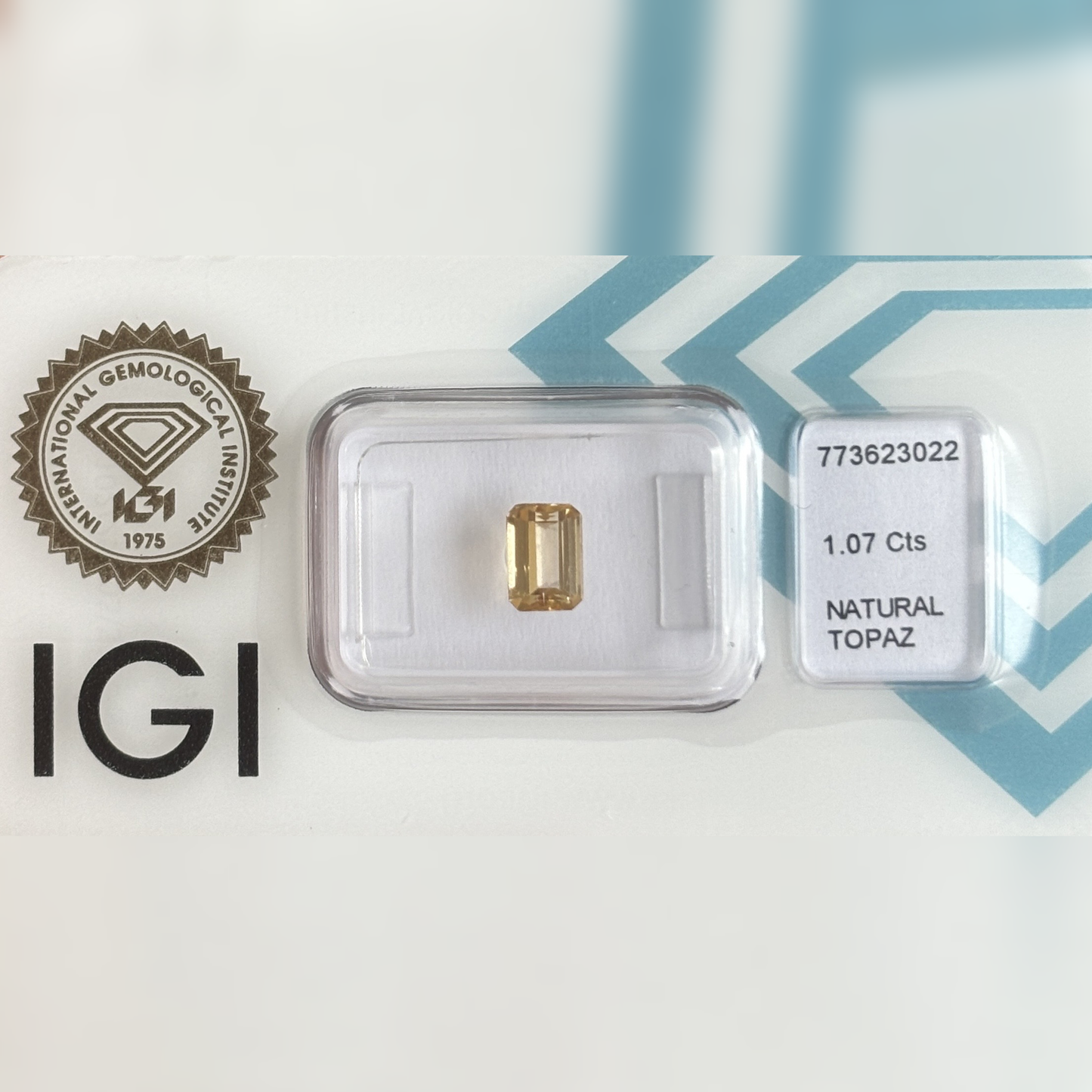 Natürlicher Topas - 1,07 ct | Emerald Cut | Tiefgelb