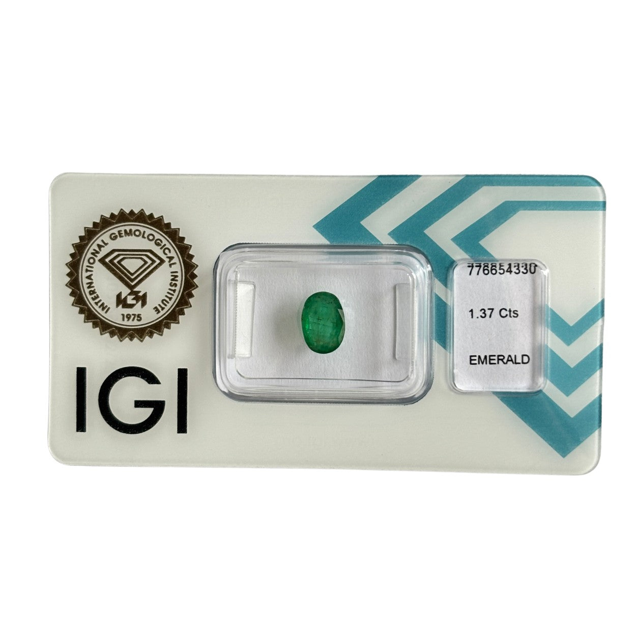 Natürlicher tiefgrüner Smaragd, Oval Mixed Cut, 1,37 ct, zertifizierter Edelstein für hochwertigen Schmuck.
