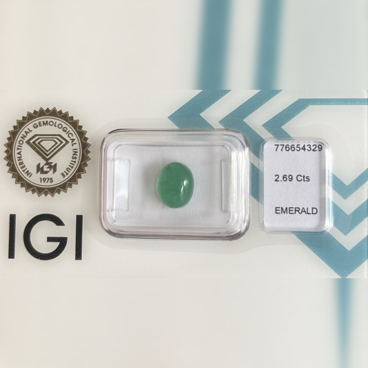 Natürlicher Smaragd – 2,69 ct | Oval Cabochon | Grün