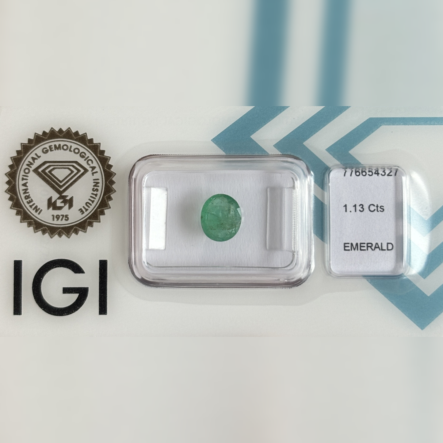 Natürlicher Smaragd – 1,13 ct | Oval Mixed Cut | Grün