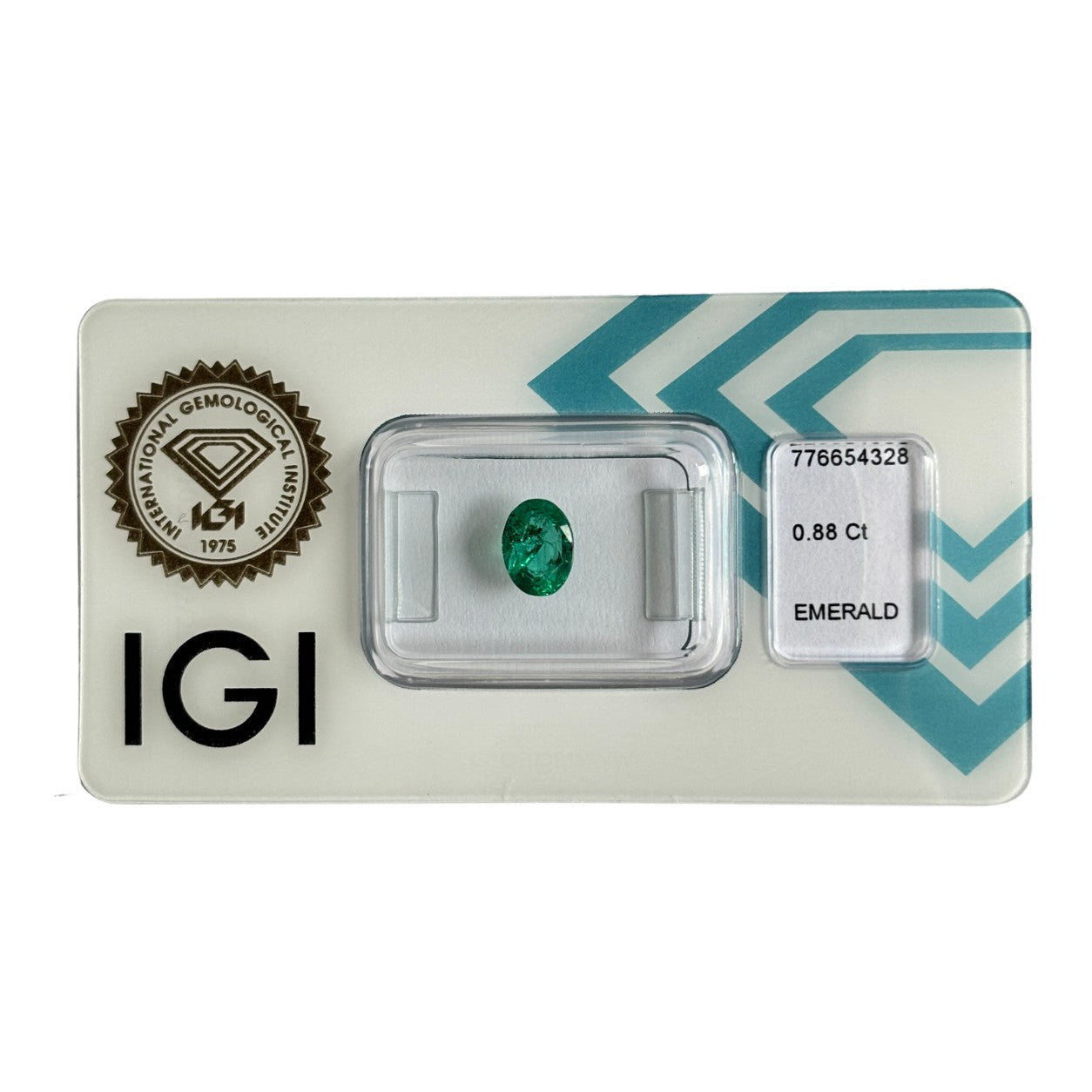 Natürlicher grüner Smaragd, Oval Mixed Cut, 0,88 ct, zertifizierter Edelstein für hochwertigen Schmuck.