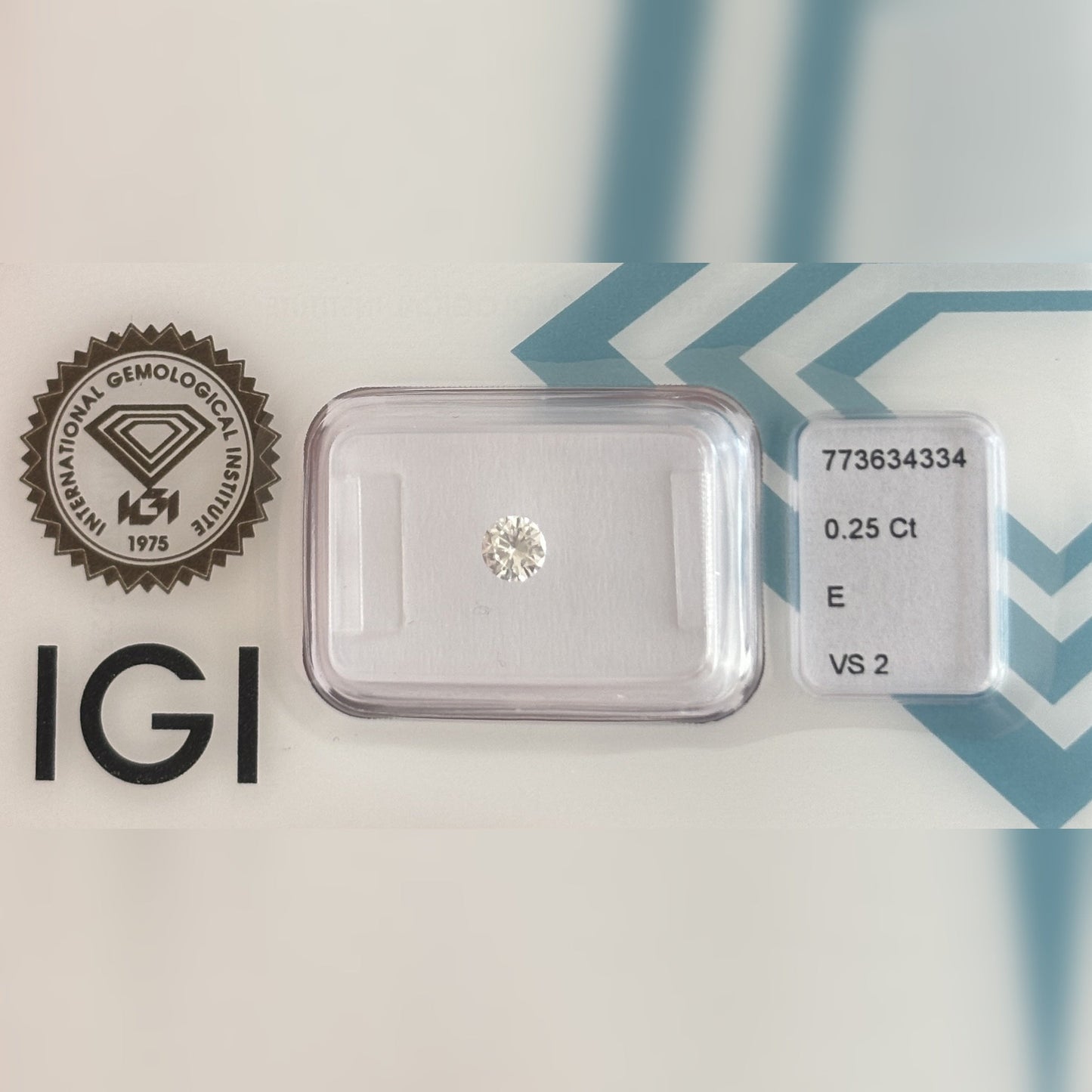 Natürlicher Diamant – 0,25 ct | Round Brilliant | E / VS2